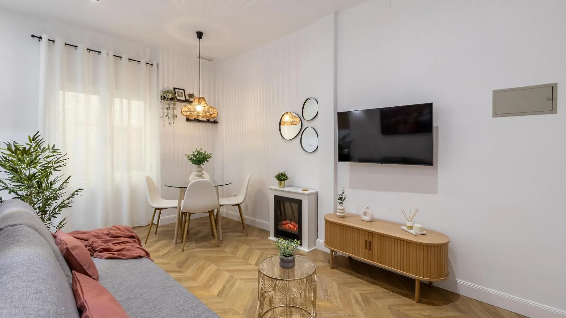 Elvira Elegant Suite Gran Via-Catedral Granada 0*,
