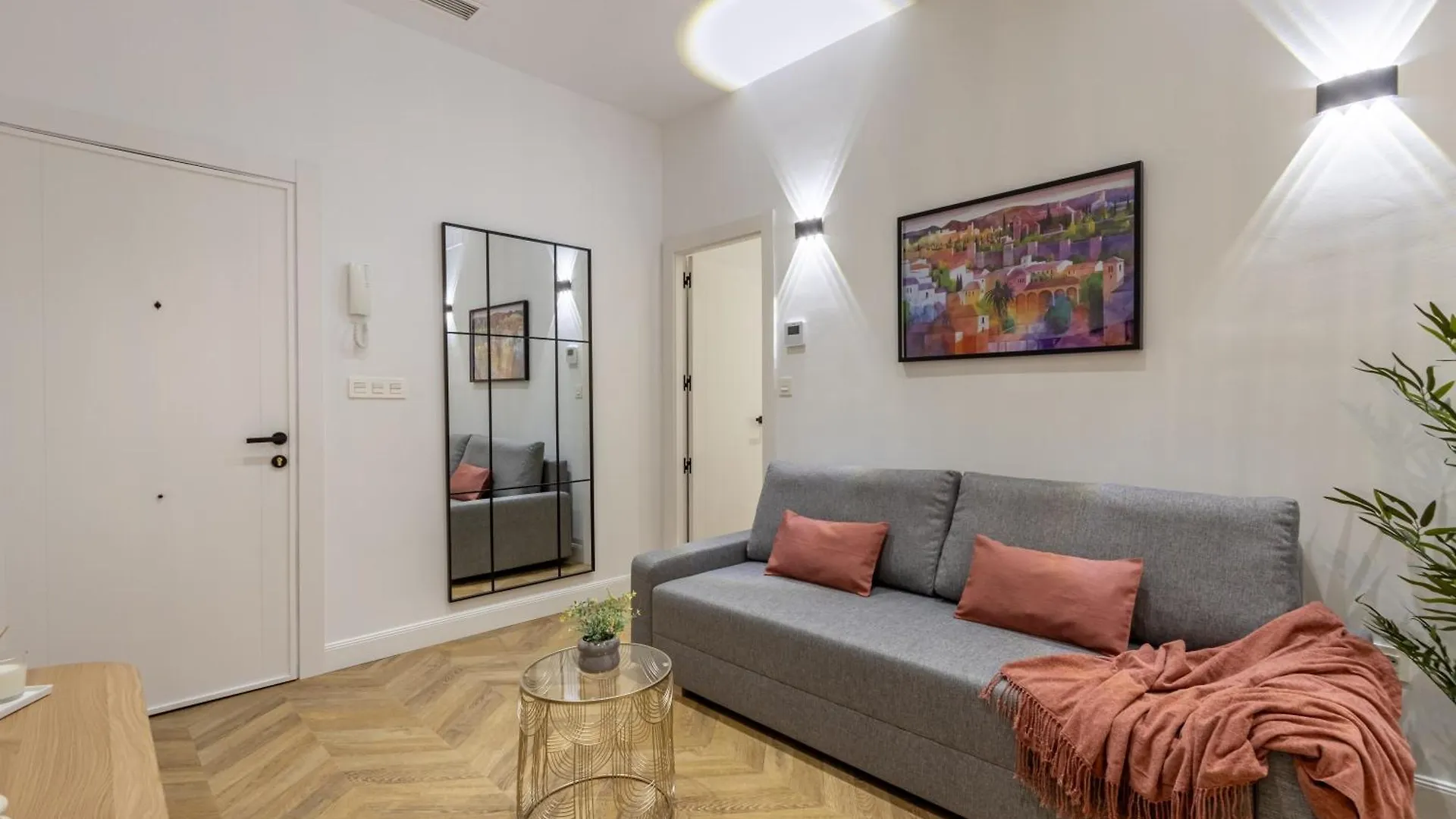 Elvira Elegant Suite Gran Via-Catedral Granada 0*,  Spain